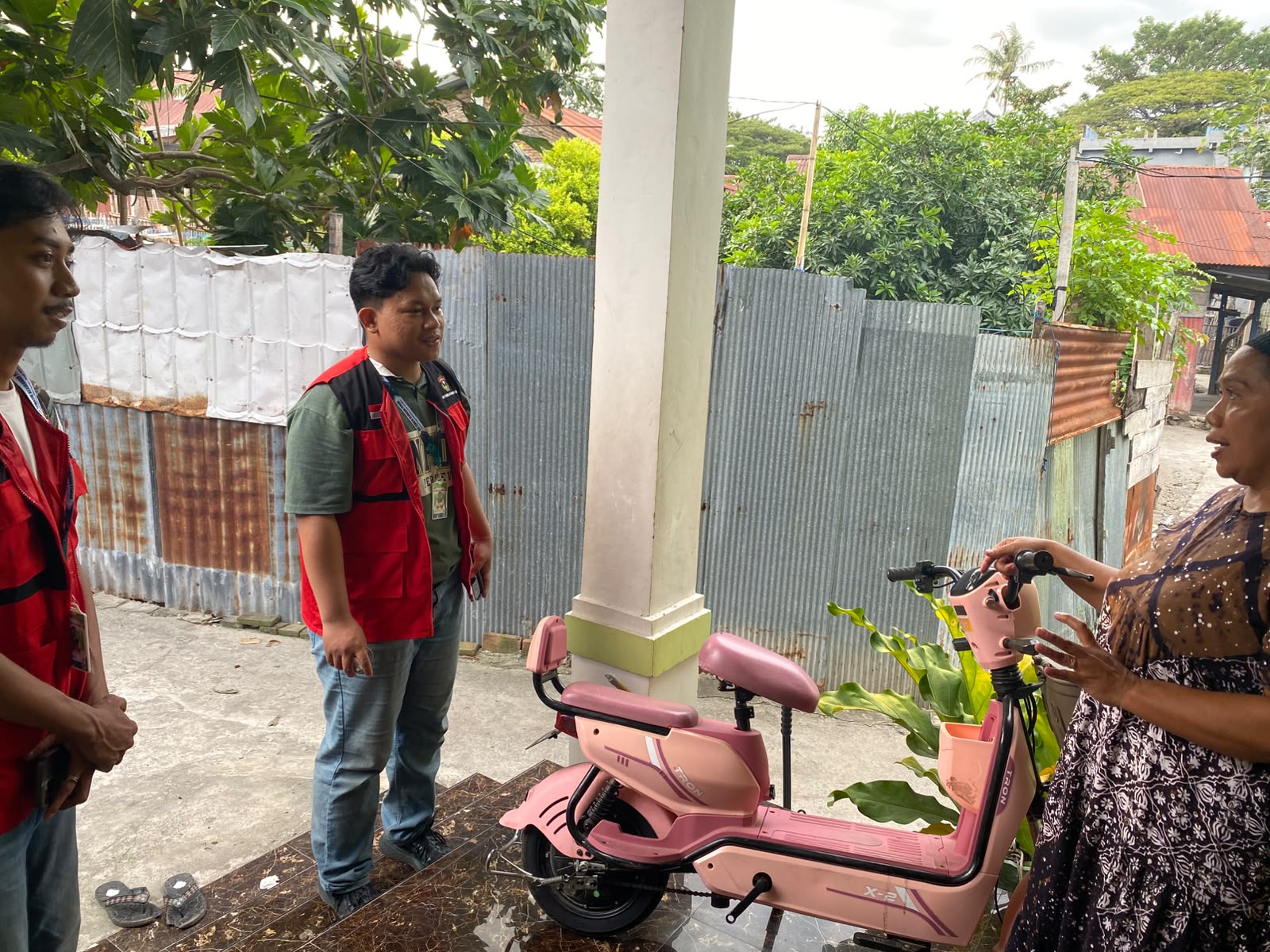 Sinergi RW 05 dan KKN UNHAS 116: Pendampingan UMKM Wujudkan Ketahanan Pangan dan Pemberdayaan Ekonomi Kelurahan Lembang.